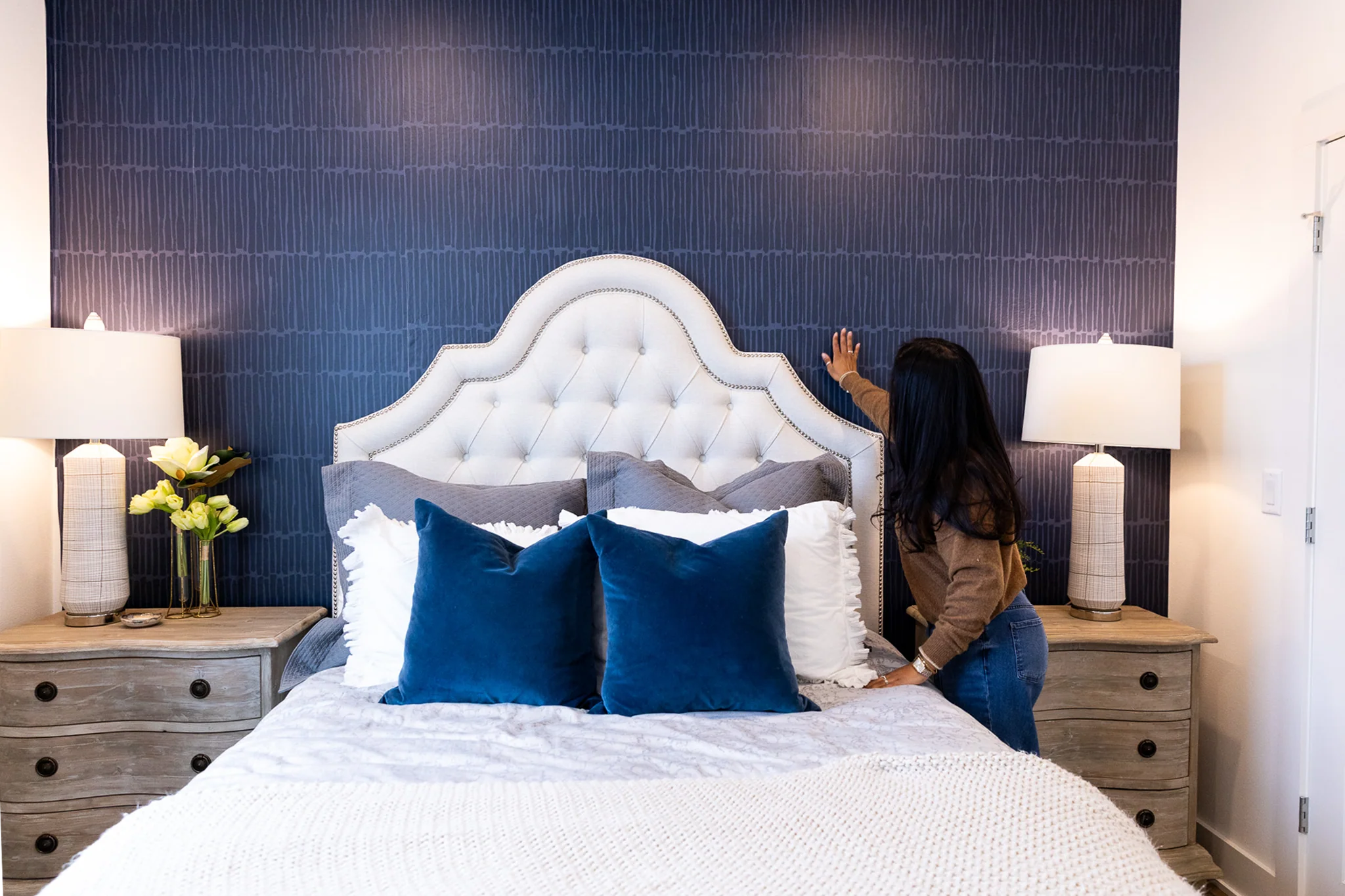 Timeless Walls, Effortlessly Curated